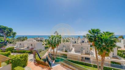 Resale - Apartamento -
Villajoyosa - Paraiso