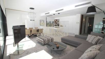 Resale - Villa -
Orihuela Costa - La Zenia