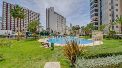 Resale - Apartamento -
Benidorm - Levante