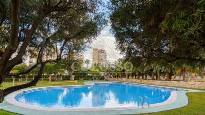 Resale - Piso -
Finestrat - La Cala