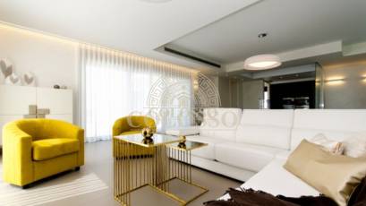 Resale - Villa -
Orihuela Costa - Campoamor