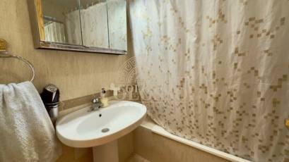 Rental - Apartamento -
La Mata