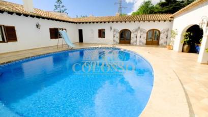 Resale - Villa -
Benissa - Fustera