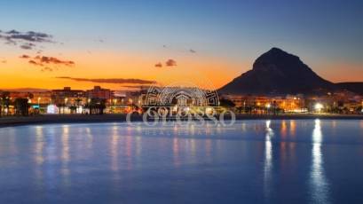 Resale - Chalet -
Teulada - El tesoro