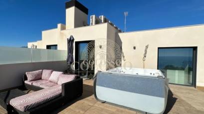 Resale - Penthouse -
Villajoyosa - 1a linea