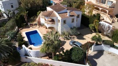 Resale - Chalet -
Benissa - playa fustera