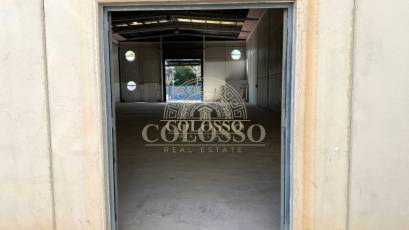 Alquiler - Local Comercial -
Catral