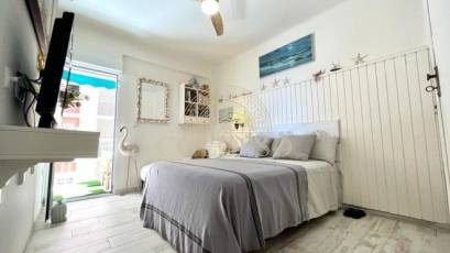 Reventa - Apartamento -
Torrevieja - Playa del Cura