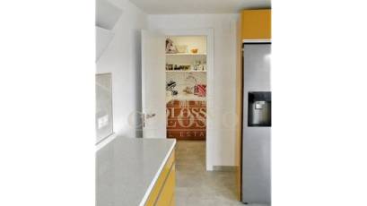 Resale - Piso -
Finestrat - La Cala