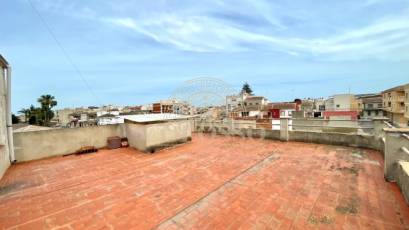 Reventa - Villa -
Rafal