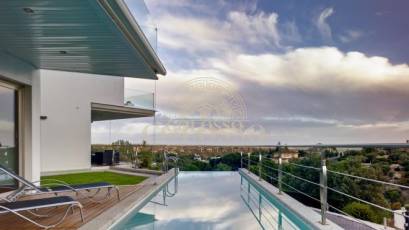 Resale - Villa de Lujo -
Las Rozas de Madrid - Molino de la Hoz