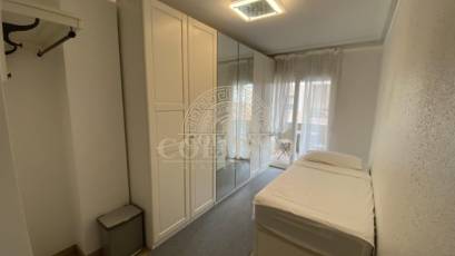 Resale - Piso -
Torrevieja - Paseo maritimo
