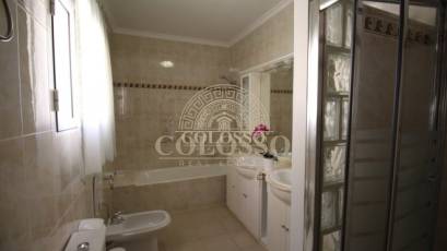 Resale - Villa -
Calpe - Empedrola