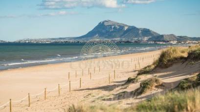 Resale - Chalet -
Oliva - Oliva, Zona de - Oliva