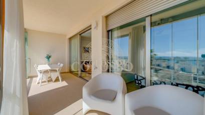 Resale - Apartamento -
Villajoyosa - Paraiso
