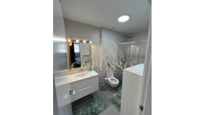 Rental - Apartamento -
Benidorm - Via Parque