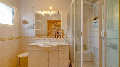 Resale - Bungalow -
Torrevieja - Los altos