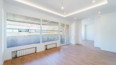 Reventa - Piso -
Madrid - Fuentelarreina