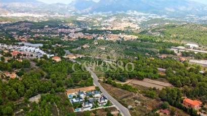 Resale - Villa de Lujo -
Polop - Urbanizaciones