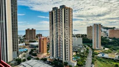 Resale - Piso -
Benidorm - Poniente