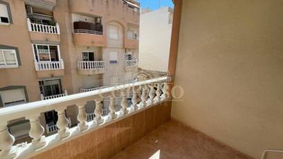 Resale - Apartamento -
Torrevieja - Habaneras