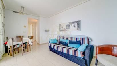 Resale - Apartamento -
Benidorm - Levante