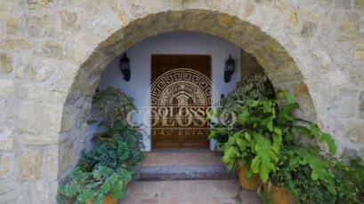Resale - Villa -
Benissa - Fustera