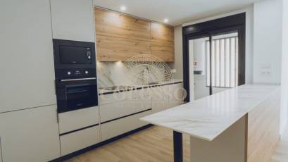 Obra nueva - Apartamento -
Redován