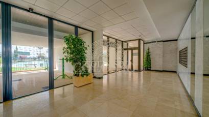 Resale - Apartamento -
Benidorm - Levante