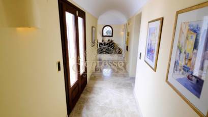Resale - Villa -
Benissa - Fustera