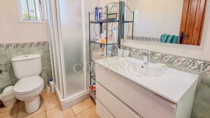 Resale - Chalet -
Rafal