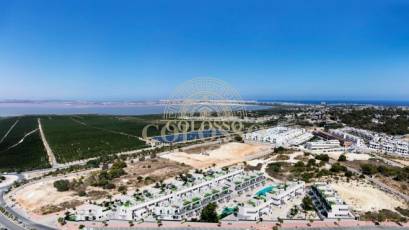 New Build - Bungalow Planta Alta -
Torrevieja - Lago jardin