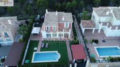 Resale - Villa -
Finestrat - Sierra cortina