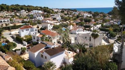 Resale - Chalet -
Benissa - playa fustera