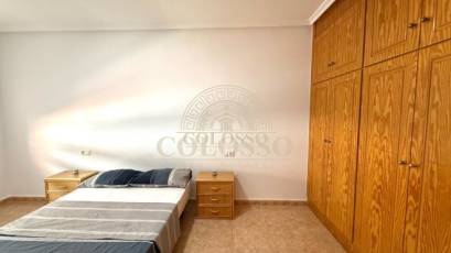 Alquiler - Apartamento / piso -
Los Montesinos