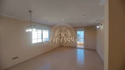 Reventa - Casa -
Orihuela