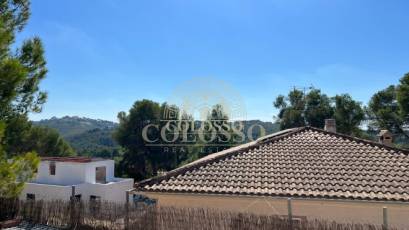 Resale - Chalet -
Godelleta - El bosque