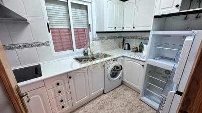 Resale - Apartamento -
Torrevieja - Acequion