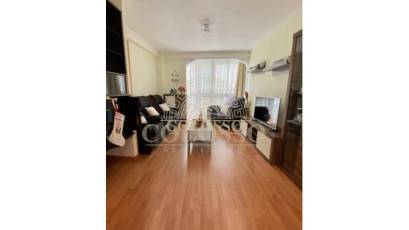 Resale - Piso -
Benidorm - Poniente