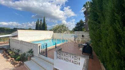 Resale - Casa con terreno -
Algimia de Alfara - Algimia de alfara