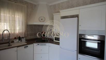 Resale - Villa -
Calpe - Empedrola
