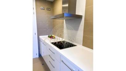 Resale - Apartamento -
Benidorm - Poniente