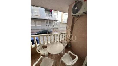 Resale - Apartamento -
Torrevieja - Acequion