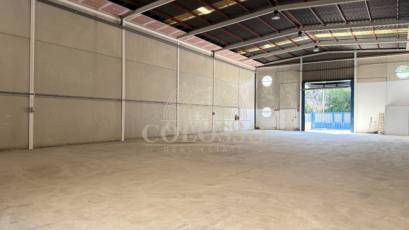 Alquiler - Local Comercial -
Catral