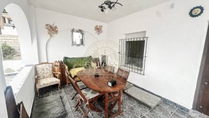 Resale - Villa -
Agost