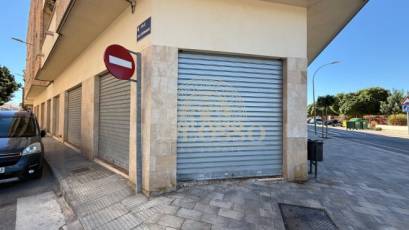 Reventa - Local Comercial -
Rafal