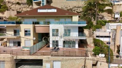 Resale - Pareado -
Benidorm - Cala de Benidorm