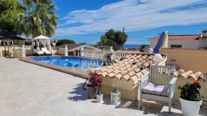 Resale - Villa -
Alfaz del Pi - Albir
