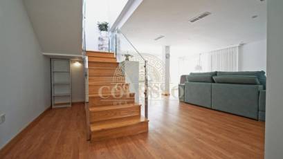 Resale - Villa de Lujo -
Polop - Urbanizaciones