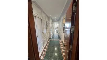 Resale - Piso -
Benidorm - Poniente